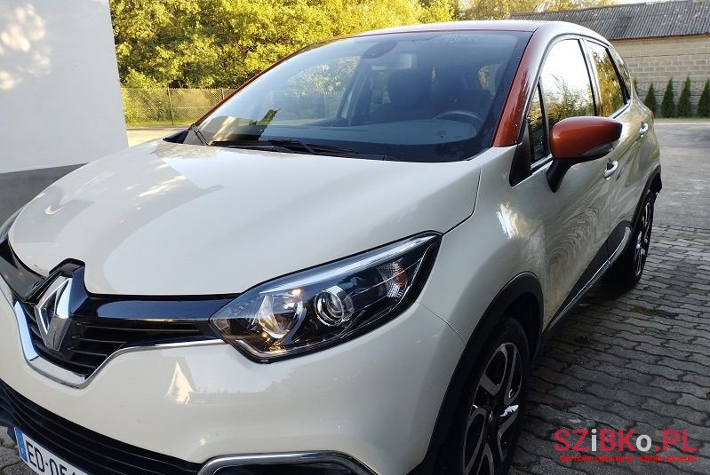 2016' Renault Captur photo #2
