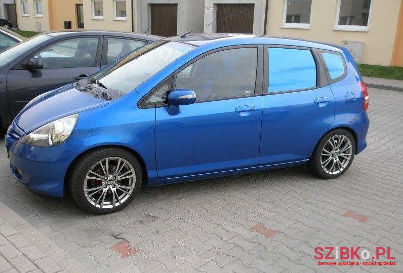 2005' Honda Jazz photo #1