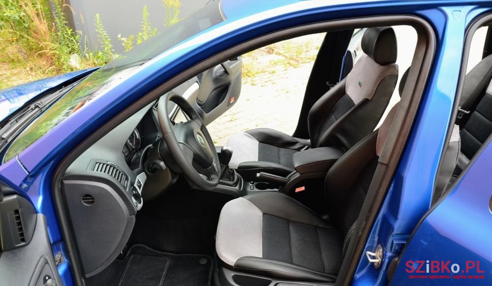 2008' Skoda Octavia 2.0 Tdi Rs photo #5