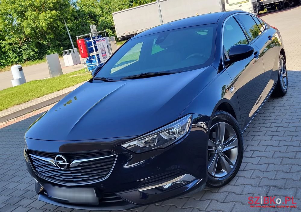2019' Opel Insignia 1.6 Innovation photo #1