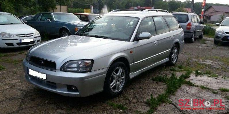 2002' Subaru Legacy Outback photo #1