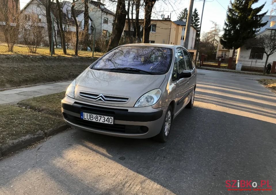 2005' Citroen Xsara Picasso photo #1