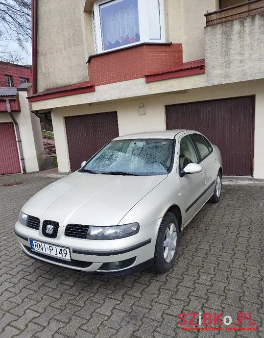 2004' SEAT Toledo photo #1