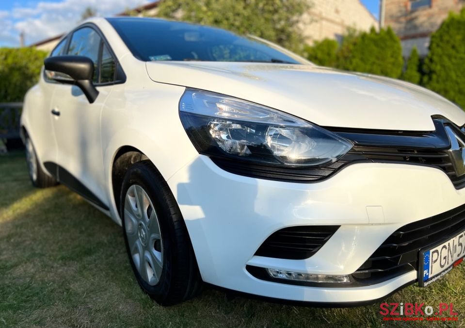 2017' Renault Clio photo #4