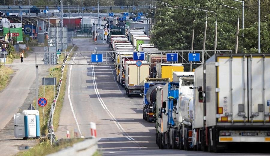 Przez tę lukę auta bez przeglądów zalewają drogi w Polsce. Ukryty wyjątek w prawie