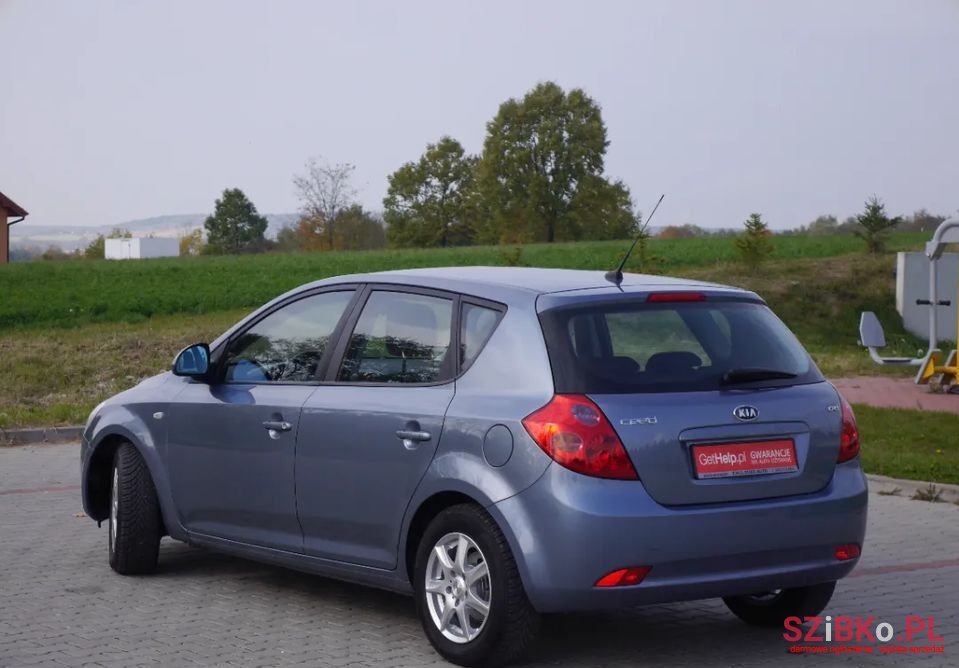 2008' Kia Ceed photo #3