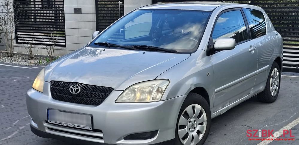 2004' Toyota Corolla 1.4 Vvt-I Base Polaris photo #6