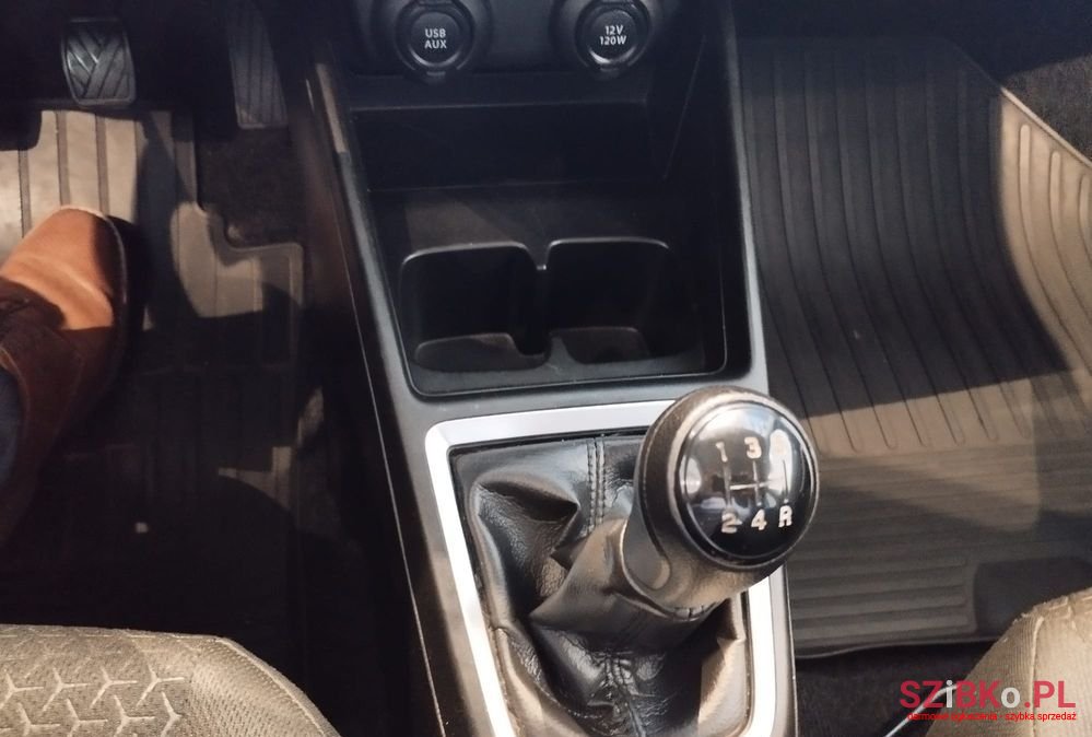 2017' Suzuki Swift 1.2 Premium Plus photo #4