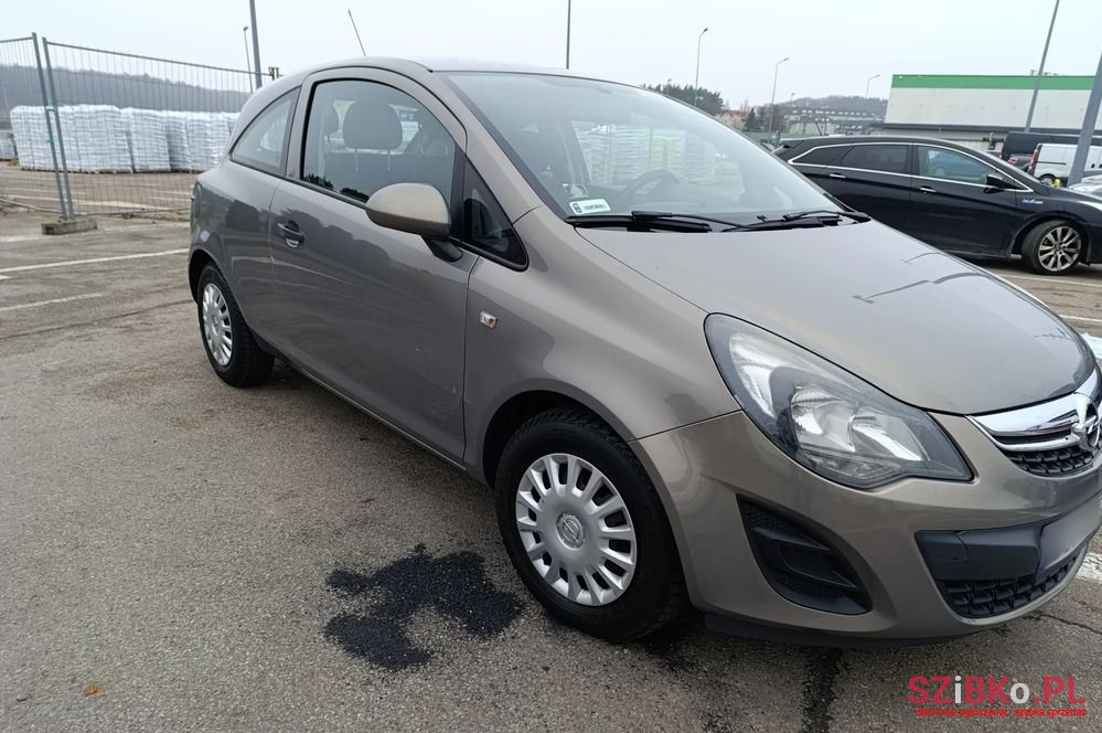2014' Opel Corsa photo #2