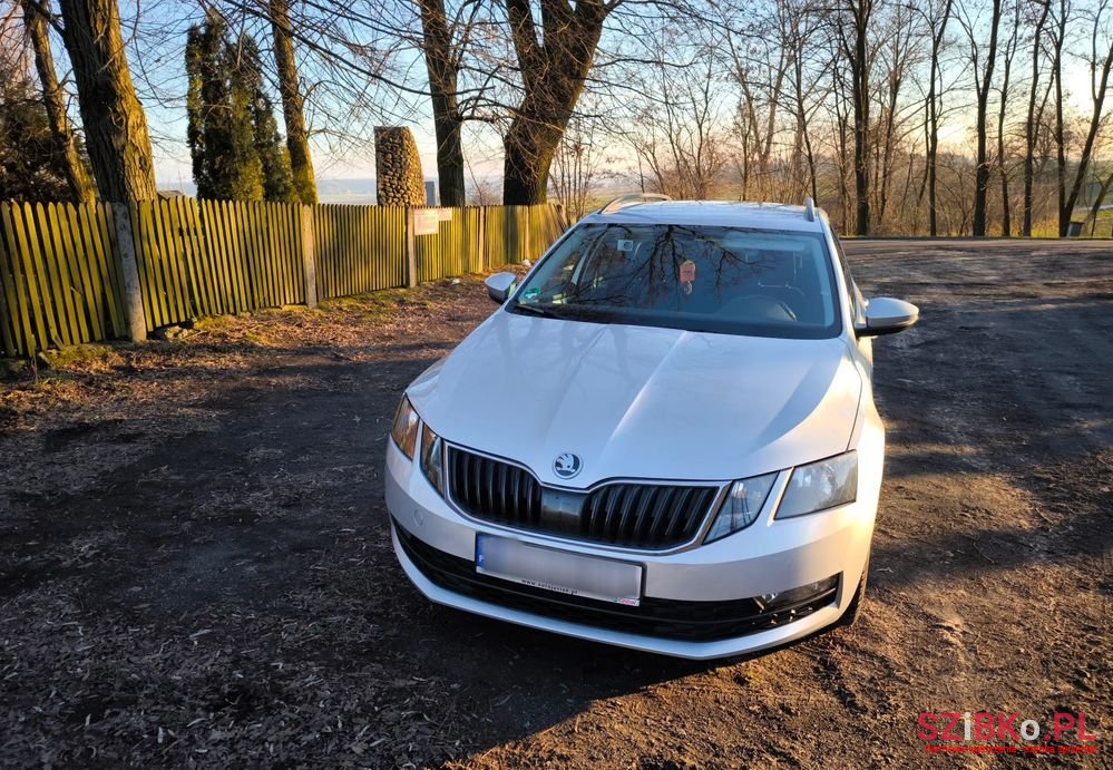 2017' Skoda Octavia photo #3