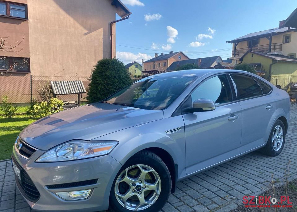 2010' Ford Mondeo photo #6