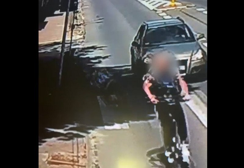 Potrącił mężczyznę na przejściu dla pieszych i uciekł z miejsca zdarzenia. Kierujący hulajnogą usłyszał już zarzuty