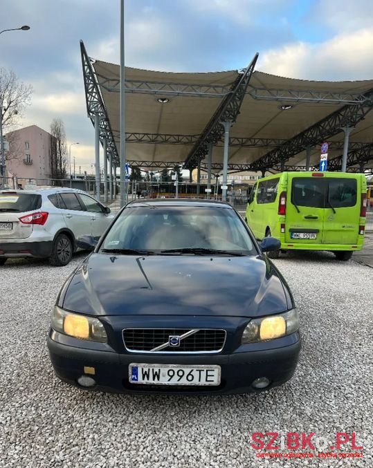 2002' Volvo S60 photo #2