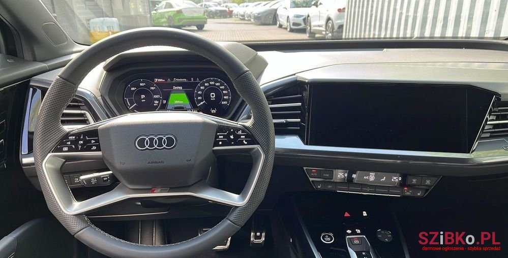 2024' Audi Q4 e-tron photo #4