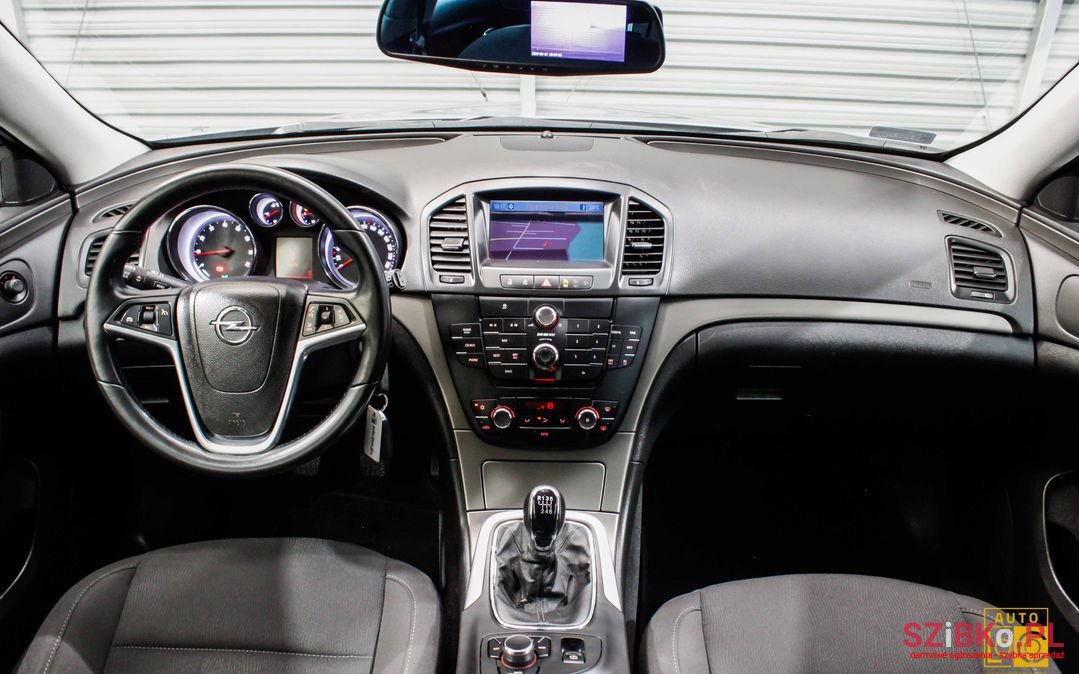 2009' Opel Insignia photo #3