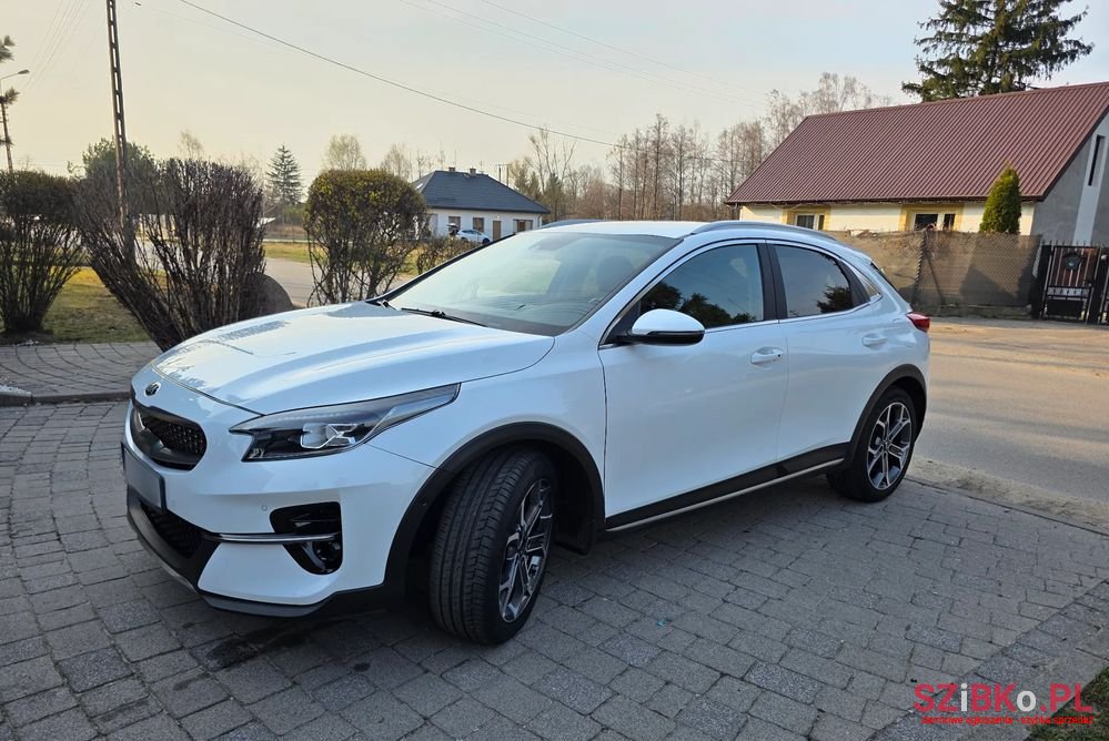 2020' Kia XCeed photo #3