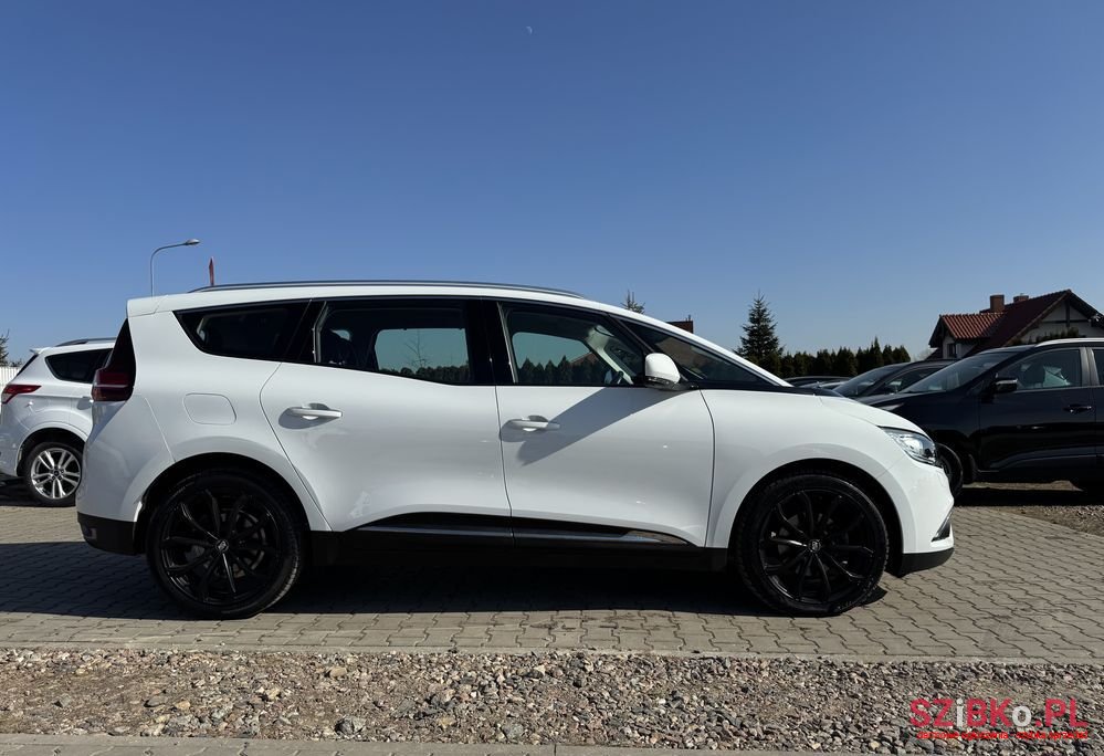 2017' Renault Grand Scenic photo #3