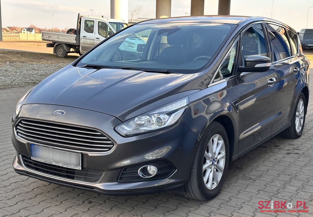 2015' Ford S-Max photo #3