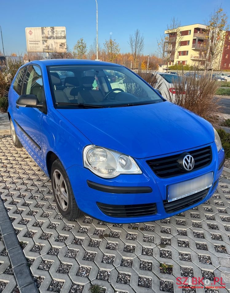 2008' Volkswagen Polo photo #3