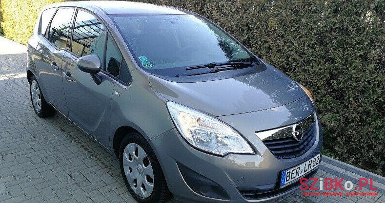 2010' Opel Meriva photo #1