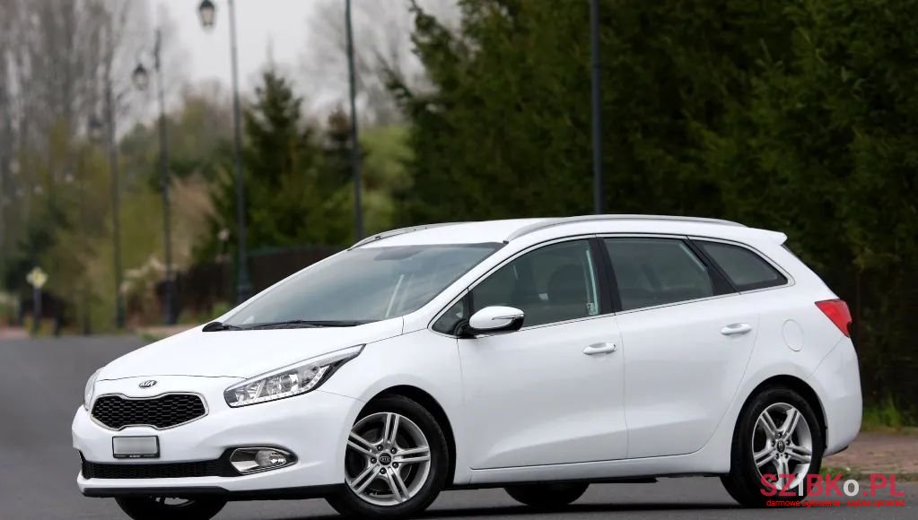 2014' Kia Ceed photo #2