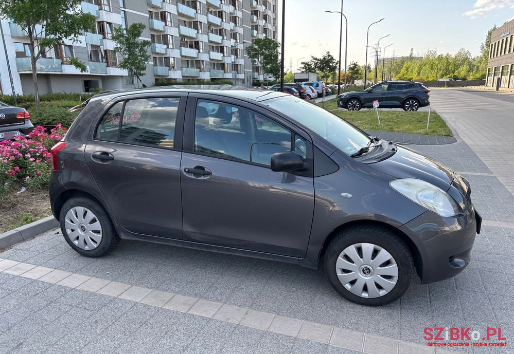 2008' Toyota Yaris 1.3 Terra photo #4