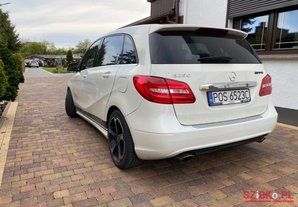 2013' Mercedes-Benz Klasa B photo #5