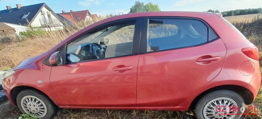2007' Mazda 2 photo #4