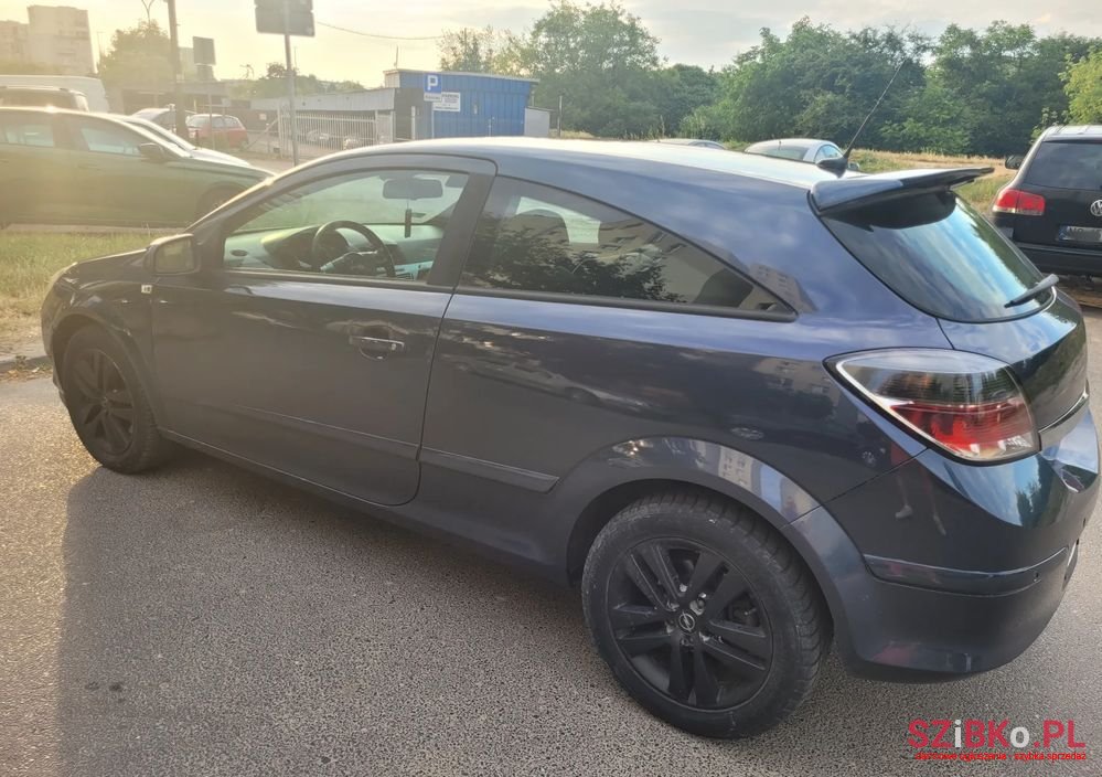 2007' Opel Astra photo #4