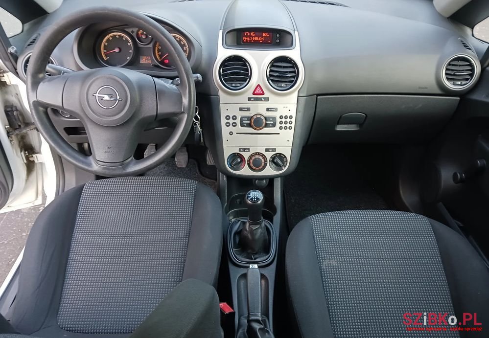 2010' Opel Corsa 1.2 16V Essentia photo #6