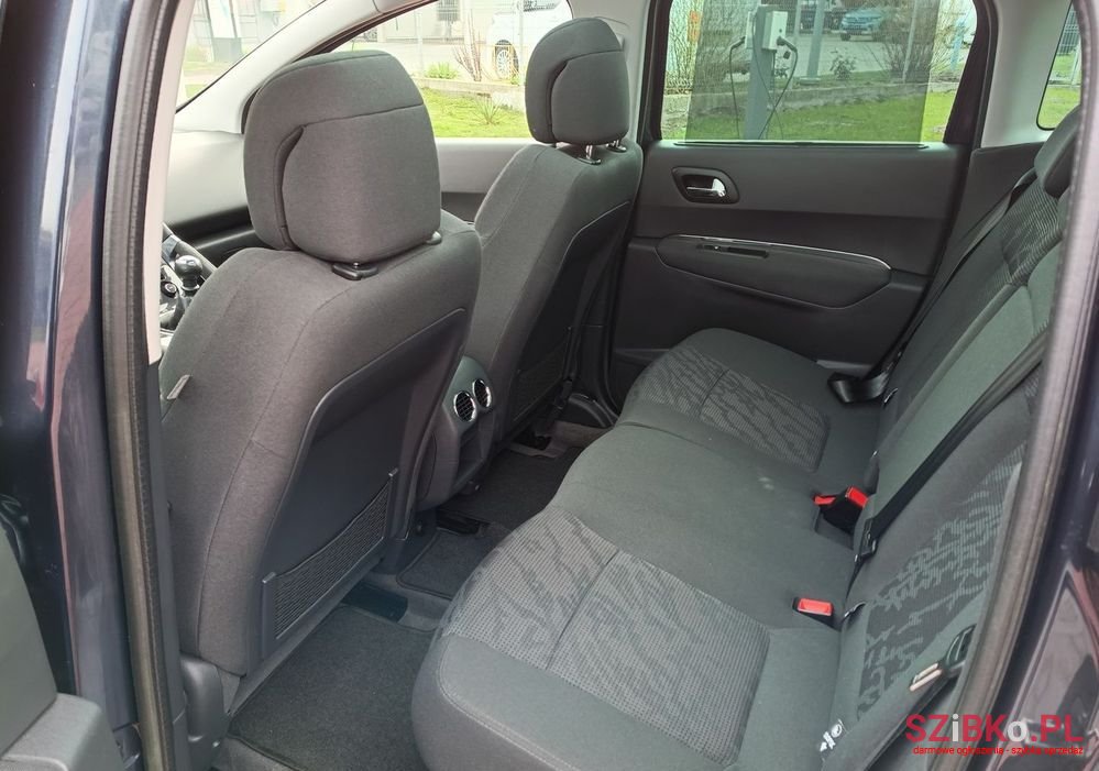 2011' Peugeot 3008 1.6 Thp Allure photo #6