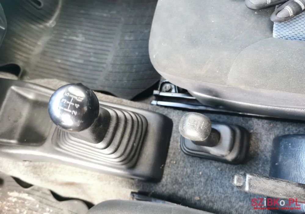 2004' Suzuki Jimny 1.5 Jlx Diesel photo #6