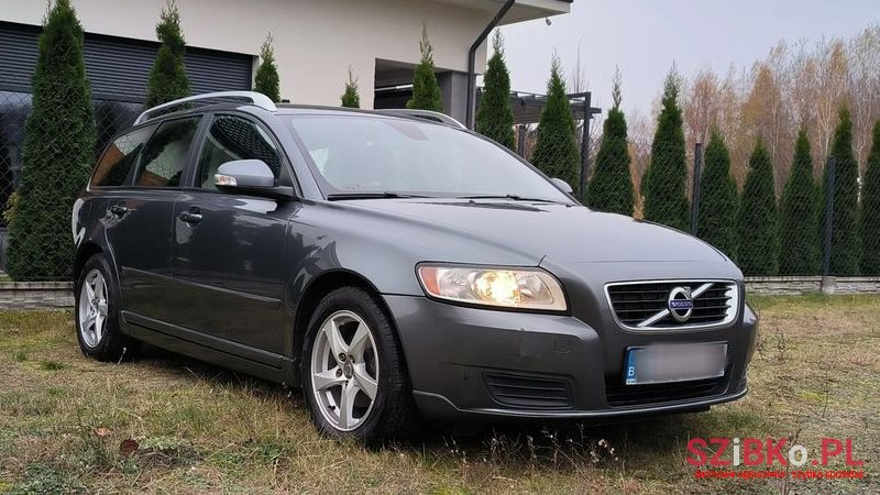 2012' Volvo V50 D2 Kinetic photo #3