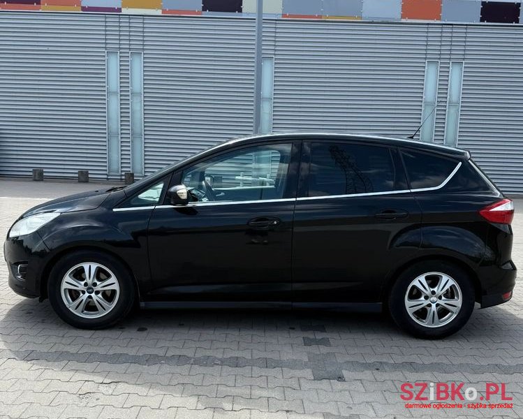 2011' Ford C-MAX photo #4
