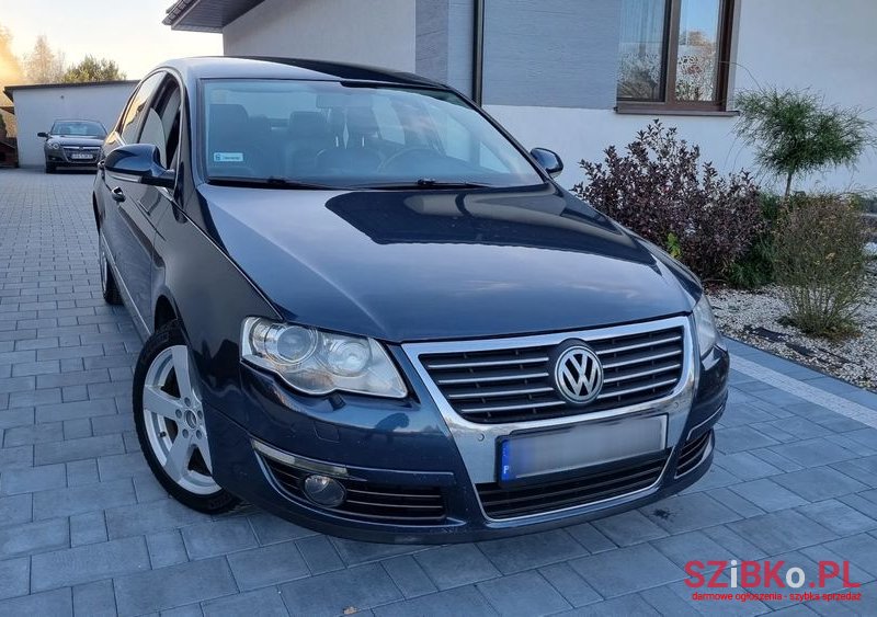 2008' Volkswagen Passat photo #4