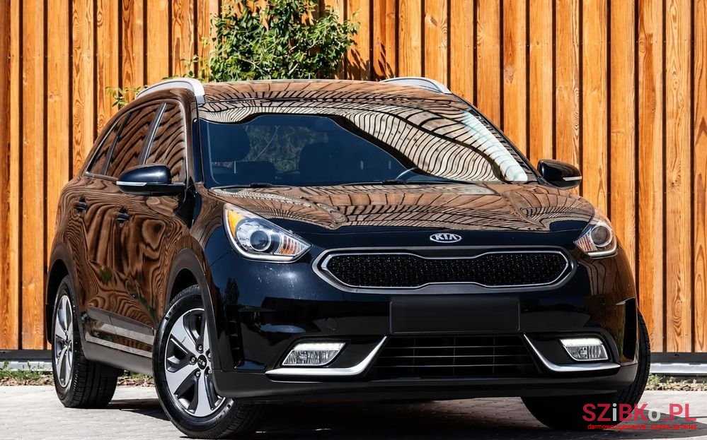 2019' Kia Niro photo #3