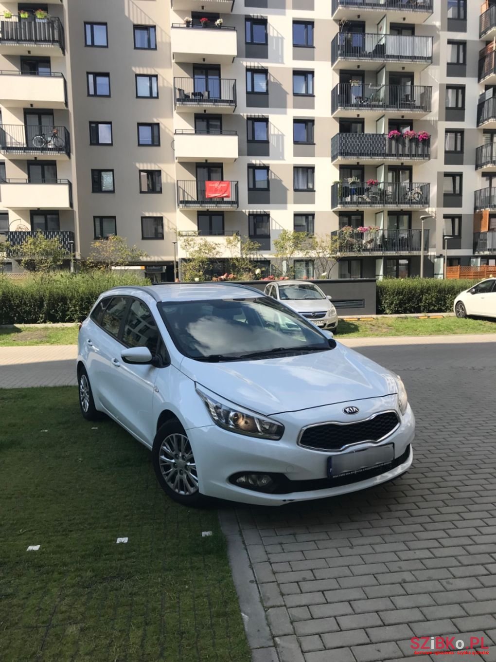 2013' Kia Ceed photo #1