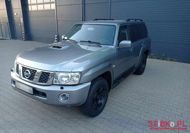 2007' Nissan Patrol 3.0 Dit Luxury photo #4