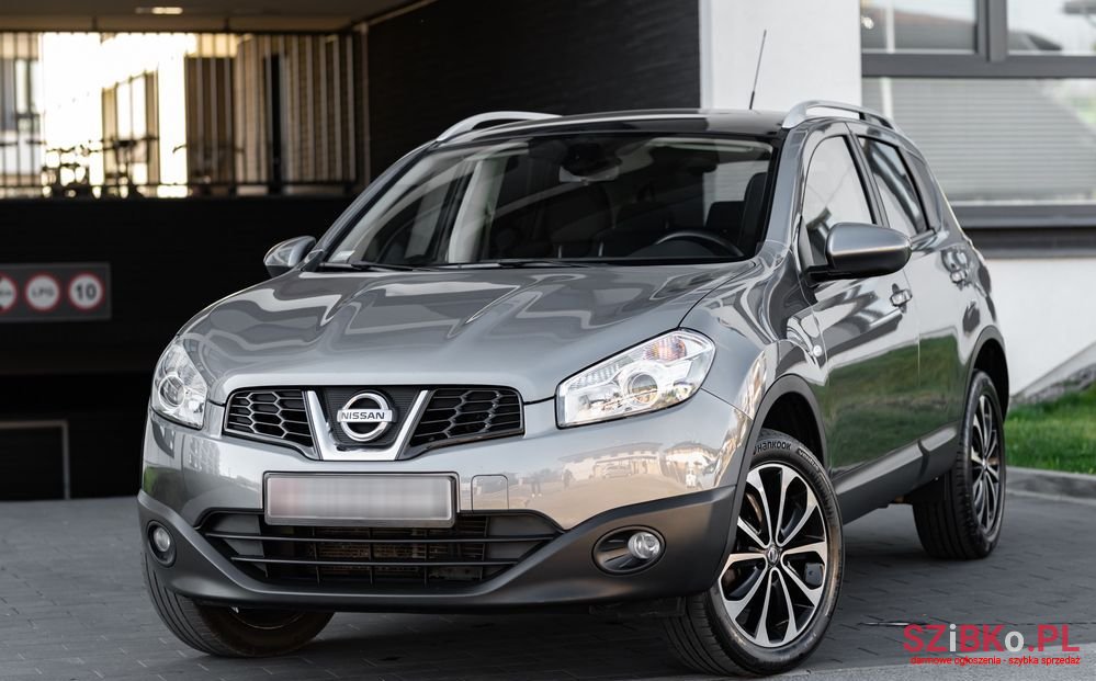 2012' Nissan Qashqai 2.0 4X4 Tekna Cvt photo #3
