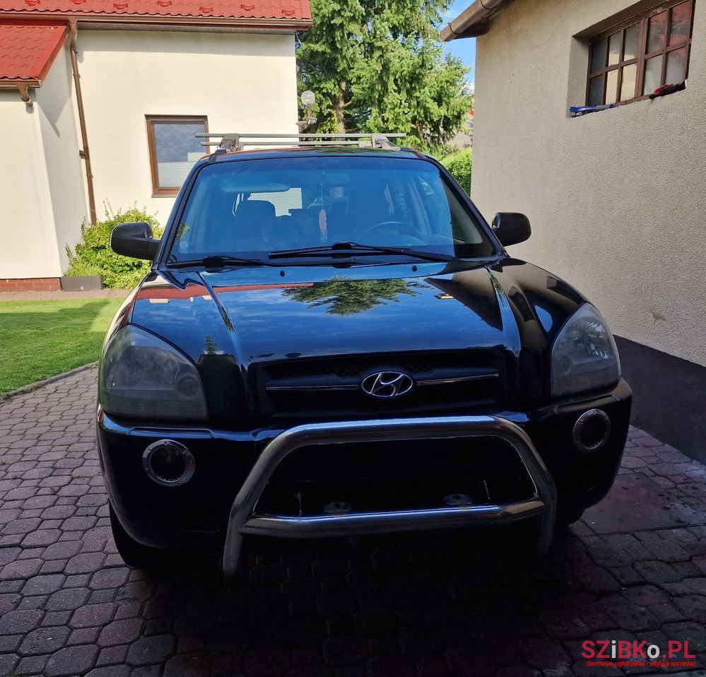 2007' Hyundai Tucson 2.0 Crdi Premium photo #3