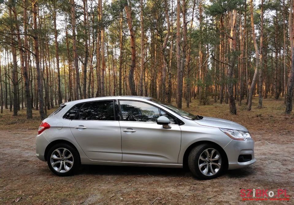 2012' Citroen C4 photo #2