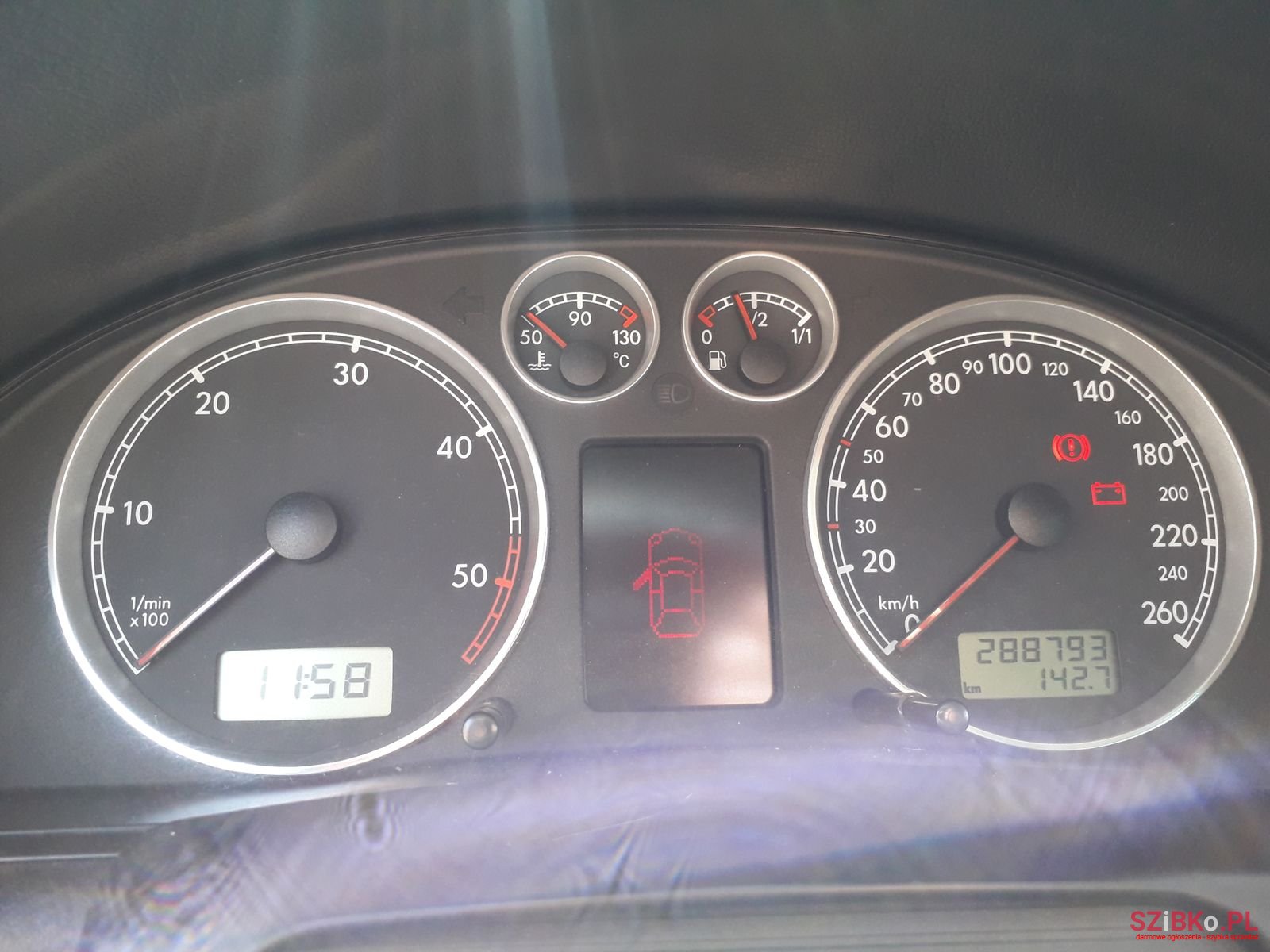 2003' Volkswagen Passat B5 Kombi photo #7