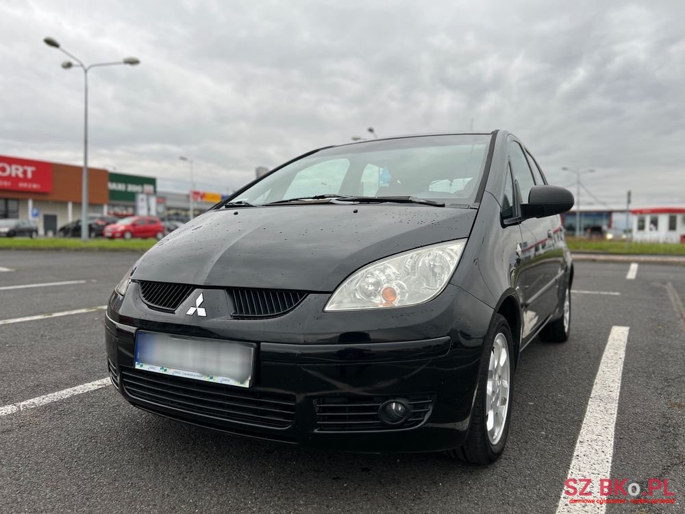 2005' Mitsubishi Colt 1.3 Invite photo #1