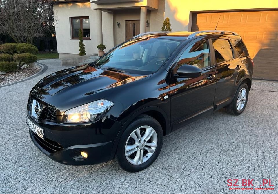 2011' Nissan Qashqai photo #1