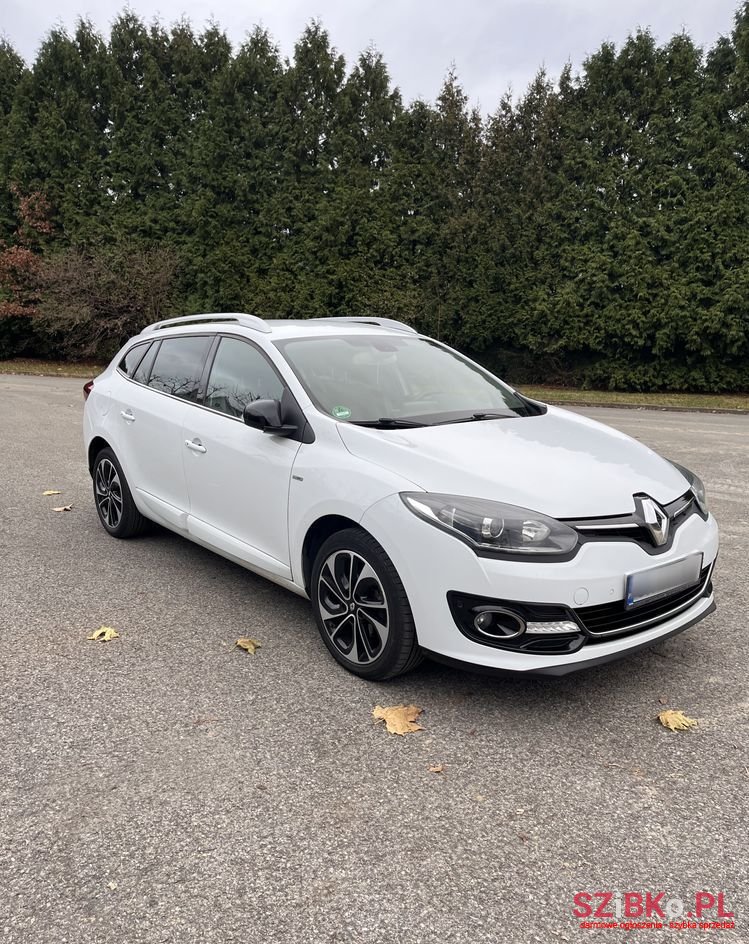 2014' Renault Megane photo #1