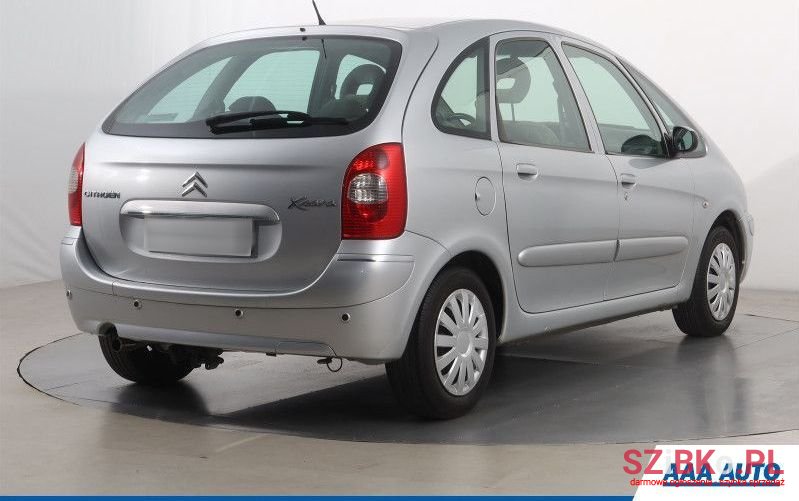 2007' Citroen Xsara Picasso photo #4