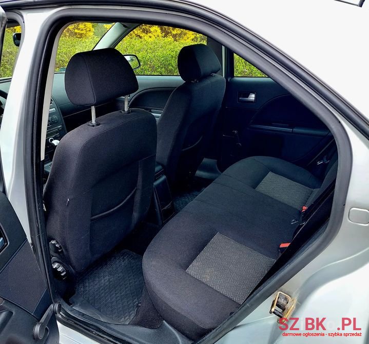 2004' Ford Mondeo photo #6
