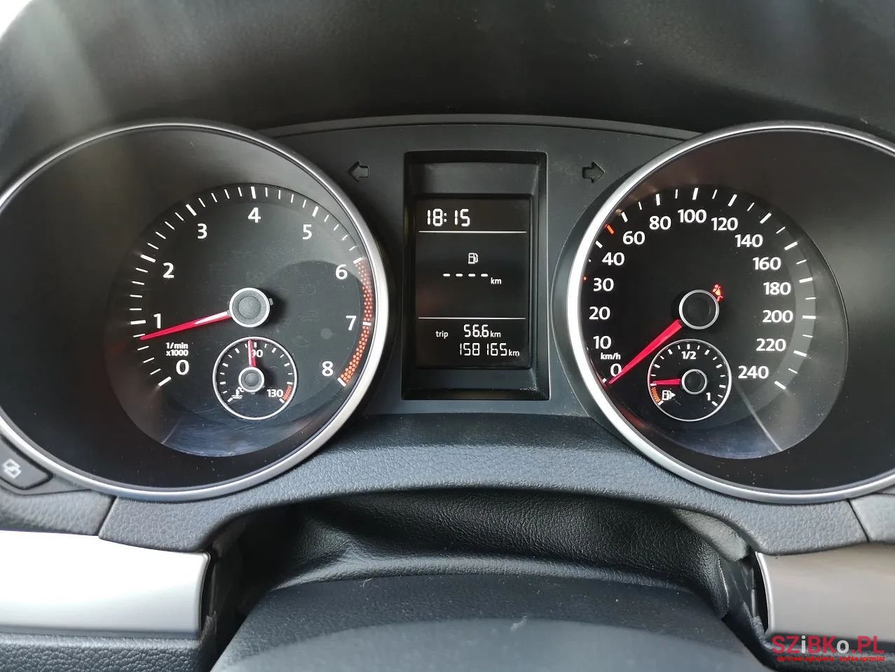 2010' Volkswagen Golf photo #4