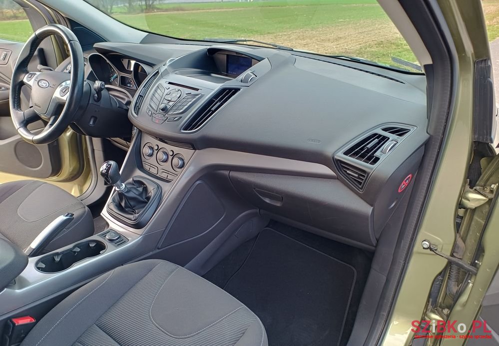 2014' Ford Kuga photo #5