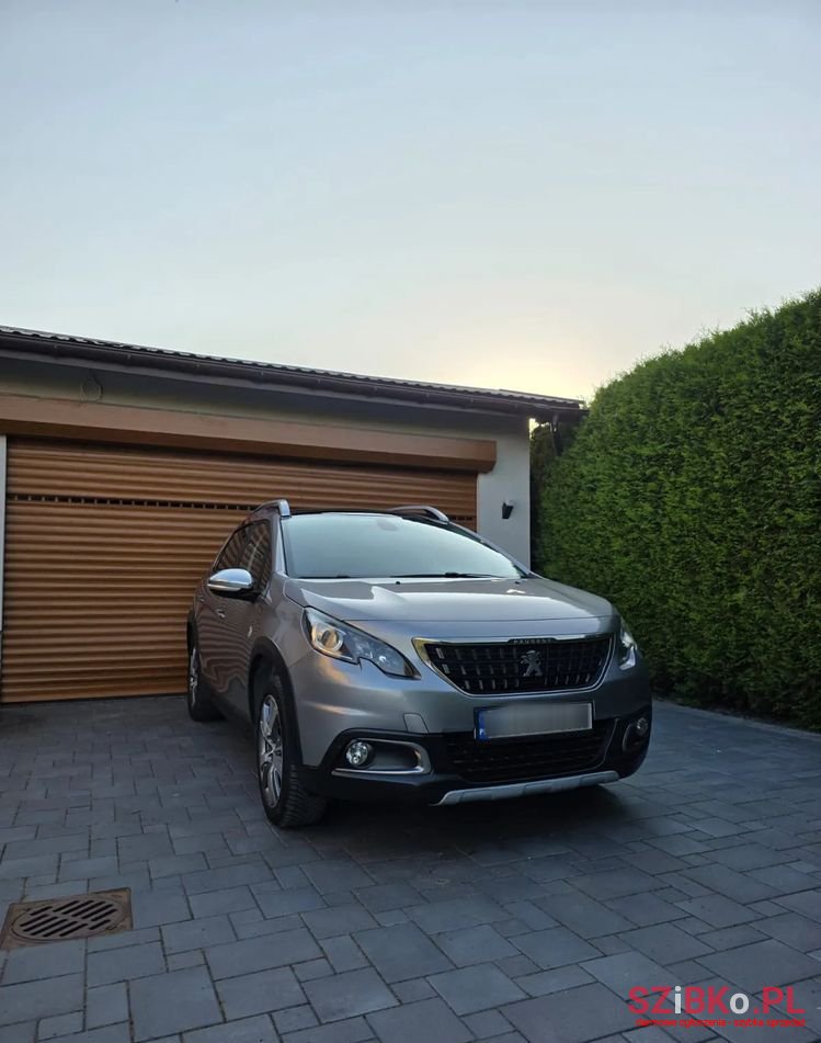 2016' Peugeot 2008 photo #1